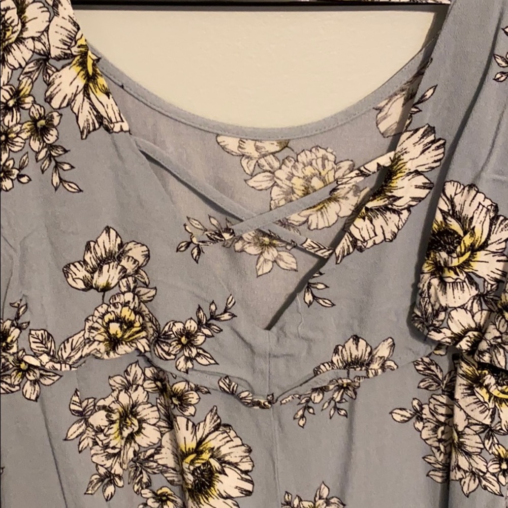 Shirt - Picture 3 of 3